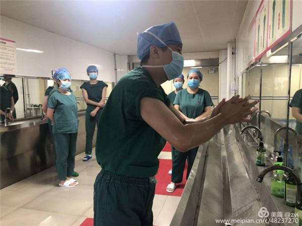 6e749aa8e0f6454cbe912f7b5b22b08a.jpg 6e749aa8e0f6454cbe912f7b5b22b08a.jpg