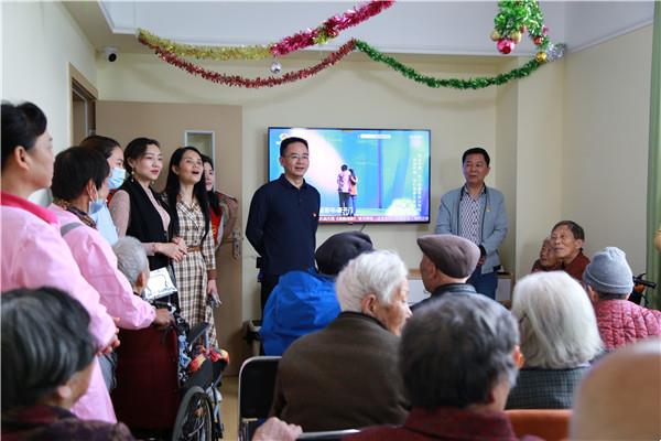 6923d98b6b9e497a906bbd9a2b7f0a95.jpg 6923d98b6b9e497a906bbd9a2b7f0a95.jpg