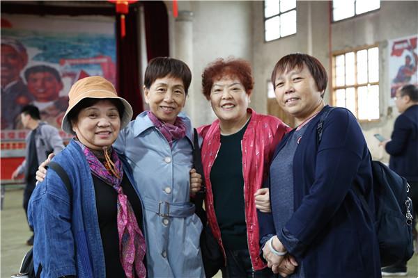 ca9f67aa9cc84be29c8a95f0d3ff9845.jpg ca9f67aa9cc84be29c8a95f0d3ff9845.jpg