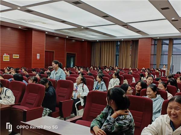 82868586be8e4ffe9f11077e67647d35.jpg 82868586be8e4ffe9f11077e67647d35.jpg