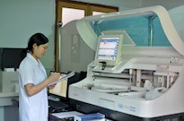 電自動(dòng)發(fā)光全自動(dòng)分析儀