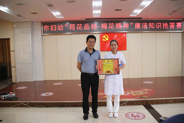 IMG_3698.jpg IMG_3698.jpg