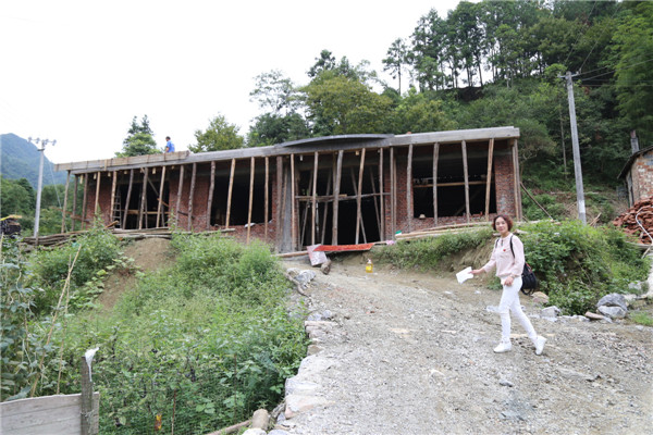 1655945592.jpg 1655945592.jpg