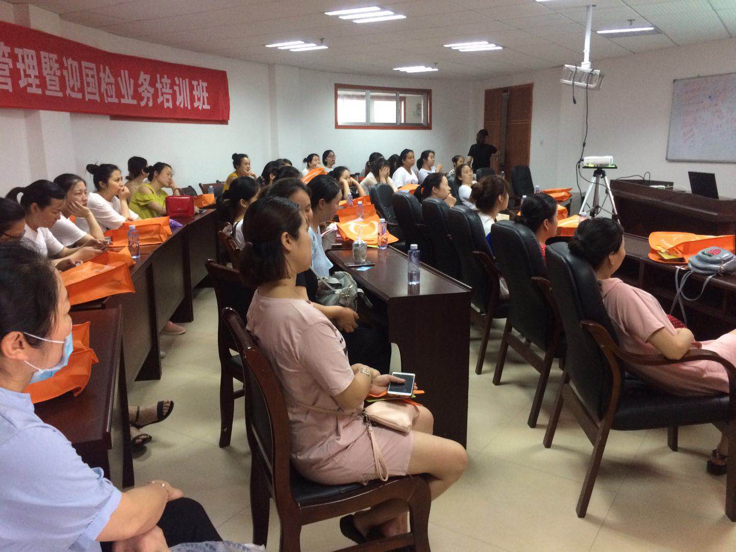 圖二.jpg 圖二.jpg